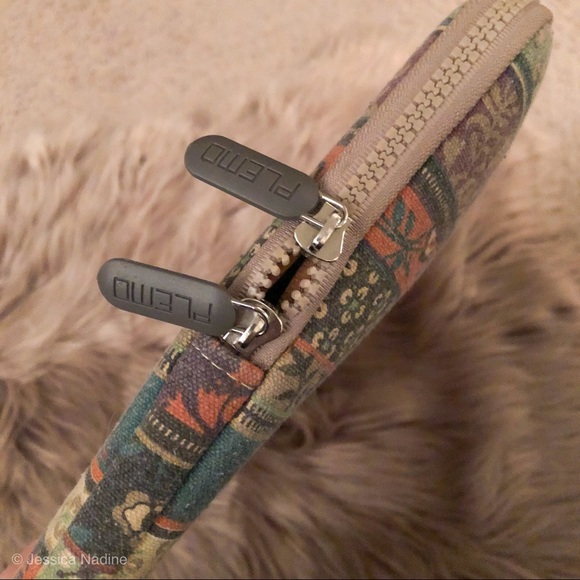 SOLD - Neoprene Bohemian Pattern Laptop Case - Picture 4 of 8